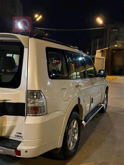 ميتسوبيشي باجيرو